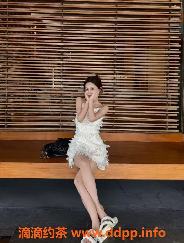 无锡楼凤资源信息,梁溪区嗲甜甜，高颜值陪浴服务，今日特价2200p