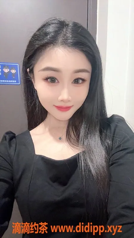 福州楼凤资源信息,鼓楼区新人洛洛，白皙制服美女，600元起