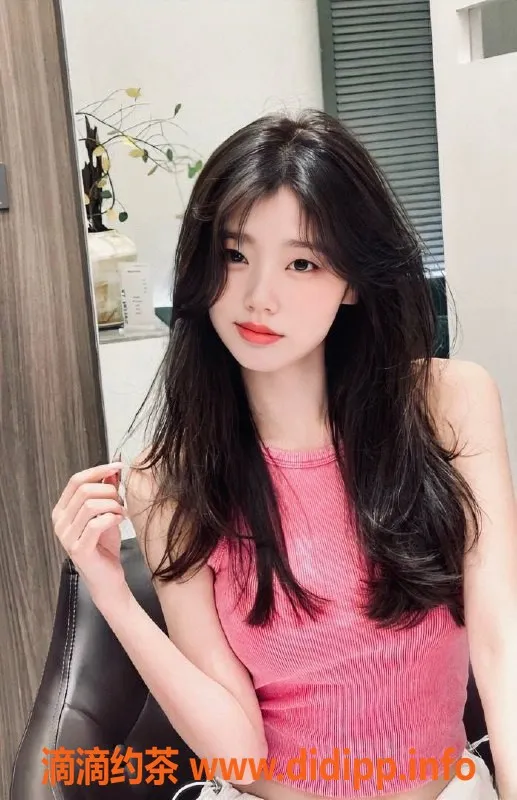 深圳楼凤-龙华芯妍，1200元嫩妹服务，舌吻无限畅享