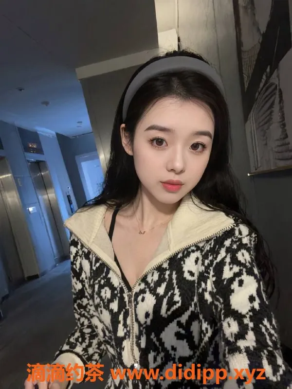 广州楼凤-佛山小宝，甜美长腿，699起