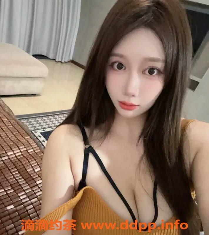 重庆楼凤-江北20岁泡泡，168身高36C胸围，包夜服务