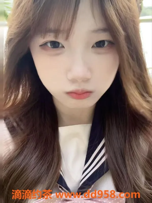 无锡楼凤资源信息,锡山铂金岛06少女，清纯皮肤天然大胸