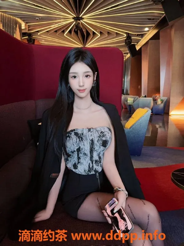 温州楼凤-温州布拉拉，170cm白皙嫩妹，47kg纯欲风范