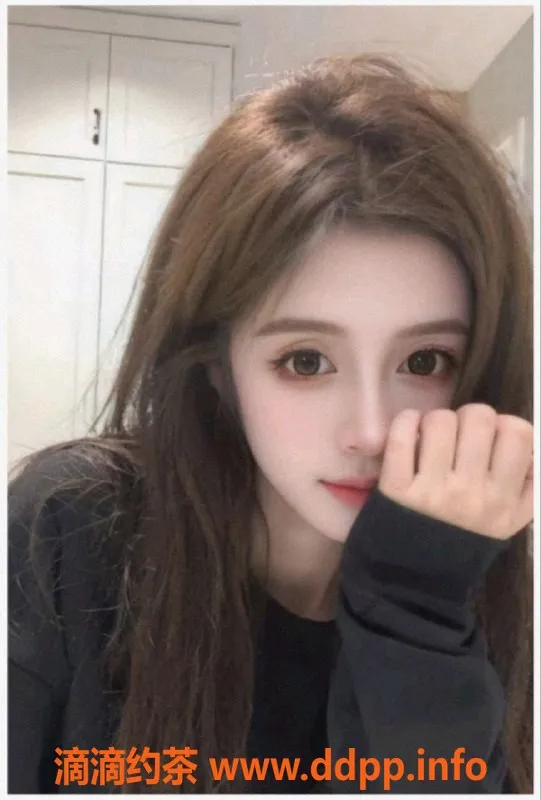 成都楼凤-武侯区唐芯芯，优质御姐，身材诱惑，时尚服务