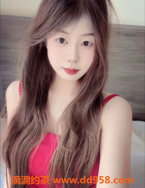 常州楼凤-武进茶茶，07年嫩妹，陪浴口交服务等你体验！