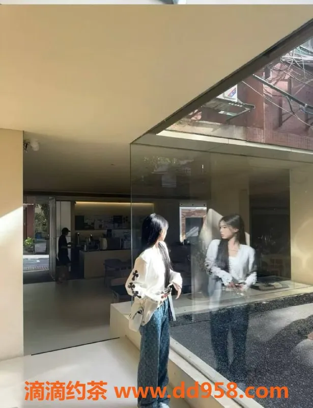 天津楼凤-南开区萝莉小妹，甜美服务等你来体验