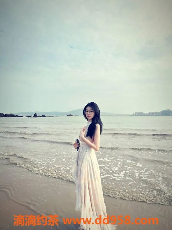 杭州楼凤-上城区嫩妹琪琪，18/pp，专业鸳鸯浴服务