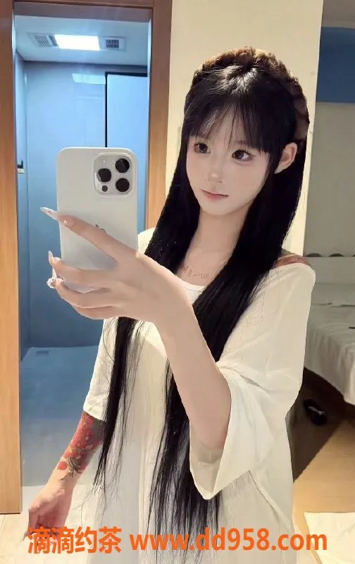 无锡楼凤-新区超粉少女，颜值身材一流，口爆乳交服务等你来体验