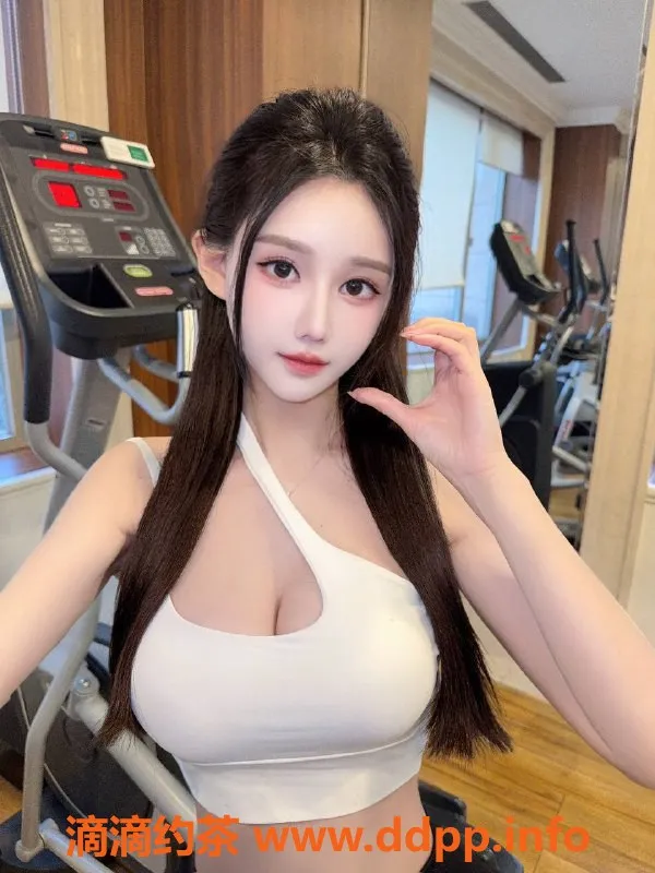 乌鲁木齐楼凤-阳光活泼迷人菲菲，168cm天然D胸