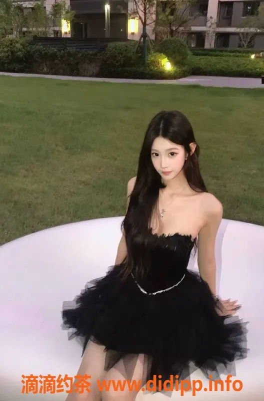 东莞楼凤-长安香水双向服务 让你尽享魅力