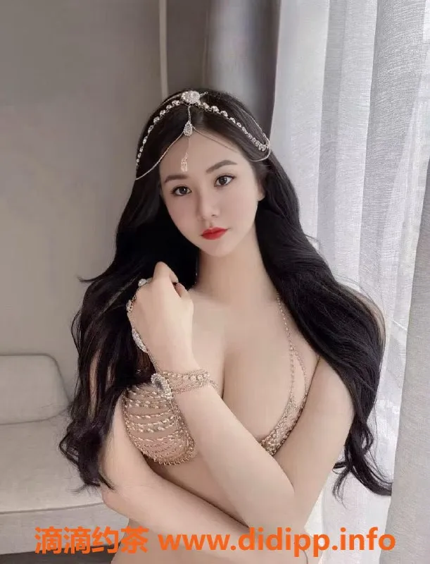 广州楼凤-天河区173CM极品女王小雪，36F微胖