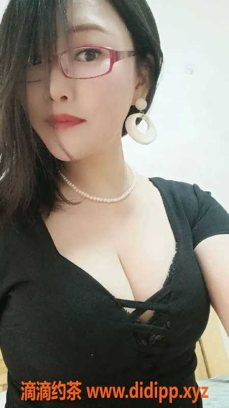 南京楼凤-鼓楼小玉，400kb服务，等你来体验！