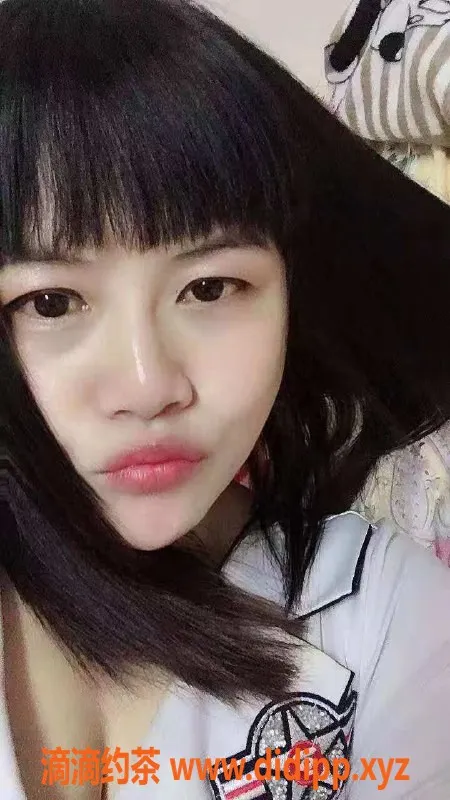 深圳楼凤-宝安甜甜，28岁160cm，莞式全涛服务