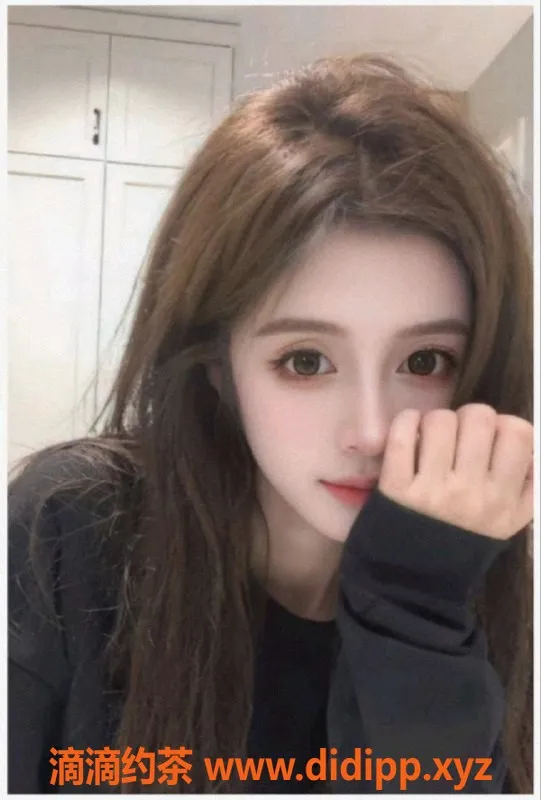 成都楼凤-成都唐芯芯，身材苗条的御姐，6P服务