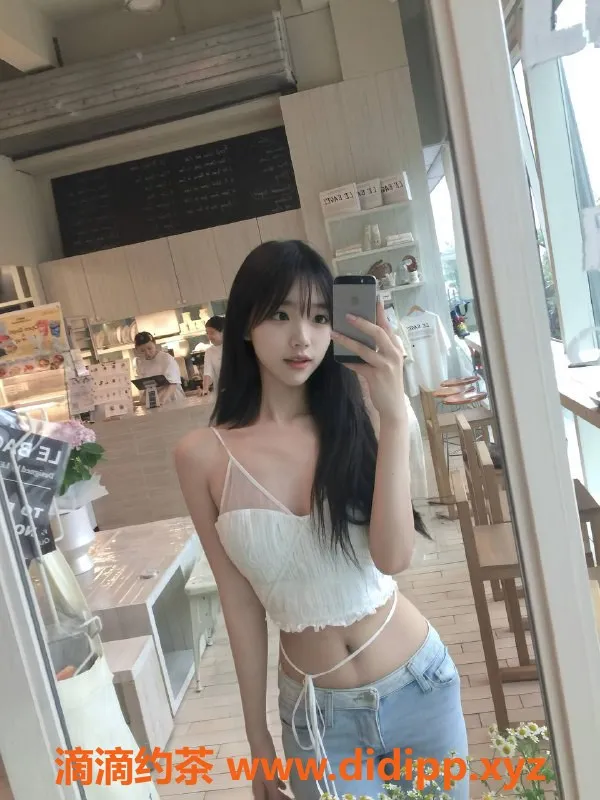 杭州楼凤资源信息,上城区小椰子，19岁C杯美术生，身高163，暑假兼职1500一茨！