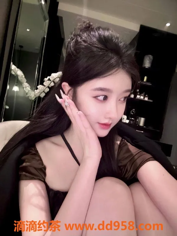 台州楼凤资源信息,椒江区轻舞 165身高 36C胸围 800p起