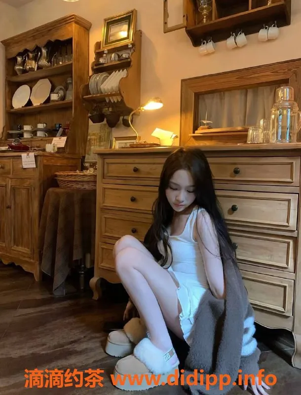 徐州楼凤资源信息,徐州青春妹思思，168cm/102斤，服务超配合