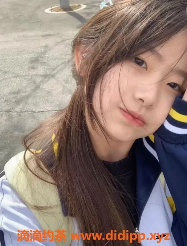 无锡楼凤-锡山超嫩少女学妹，清纯诱惑等你来体验