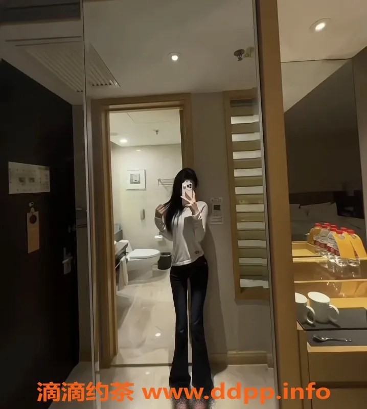 无锡楼凤资源信息,滨湖区雯雯，高颜值陪浴服务仅1200p