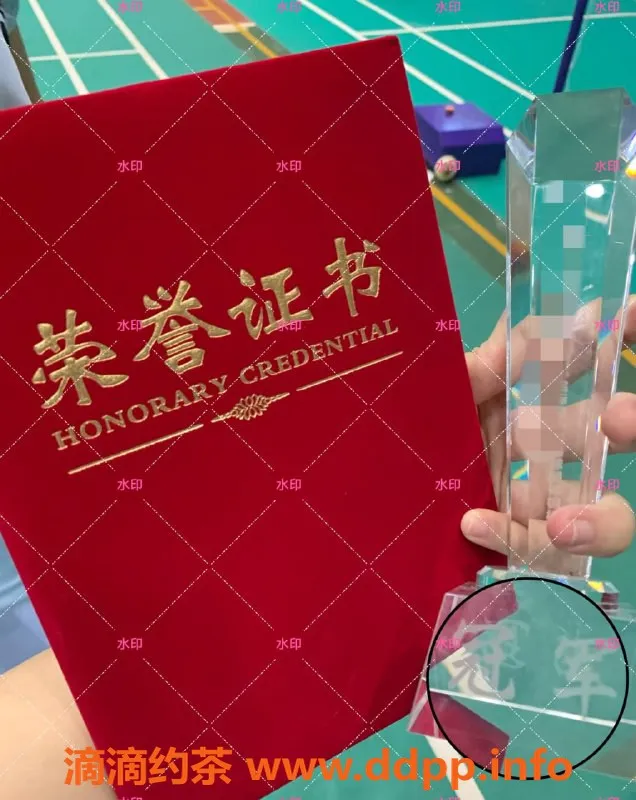 无锡楼凤-惠山区曼曼，168cm高颜值体育学生，今日特价1200p