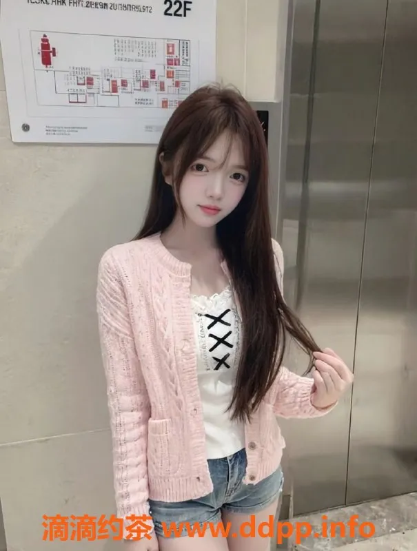 广州楼凤-番禺静静，21岁166cm帝王式服务体验