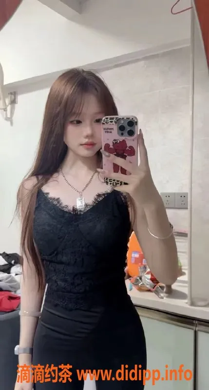 广州楼凤-番禺静静，21岁166cm帝王式服务体验