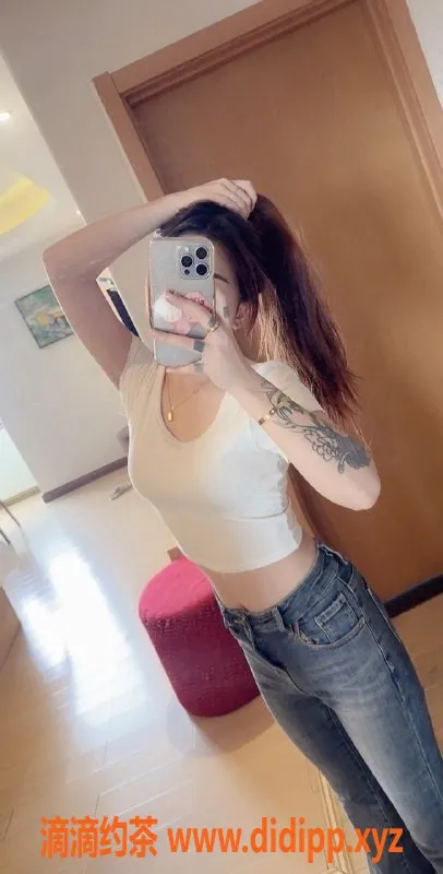 广州楼凤资源信息,天河区程程，21岁161cm，46kg，茶水费600元起