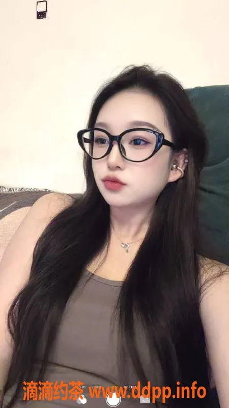 北京楼凤-北京天通苑小暖，20岁165cm，茶费1K