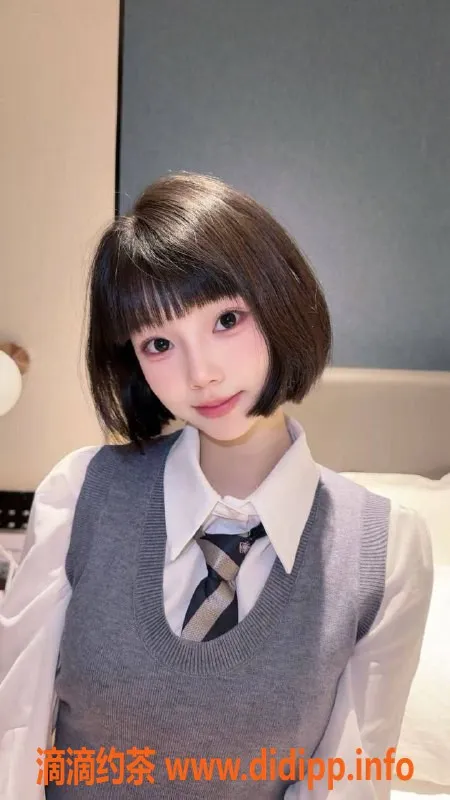 北京楼凤-广渠家园雨晴，80斤瘦小撒娇女孩，茶费1K