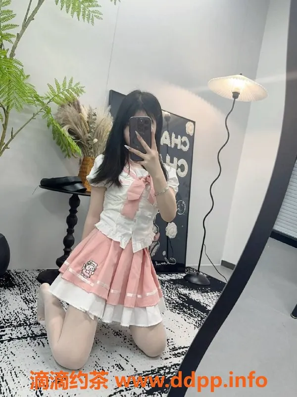 惠州楼凤资源信息,惠阳萍萍，21岁153cm，75斤制服丝袜服务