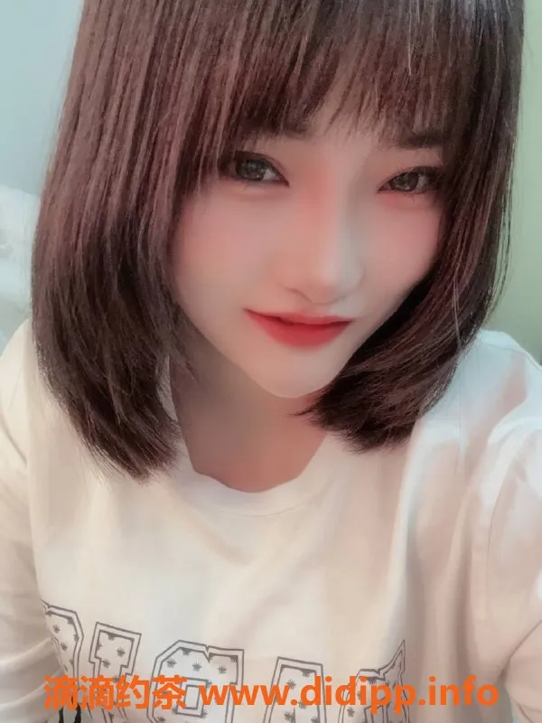 北京楼凤-回龙观淼淼，160cm、60kg，茶费6元