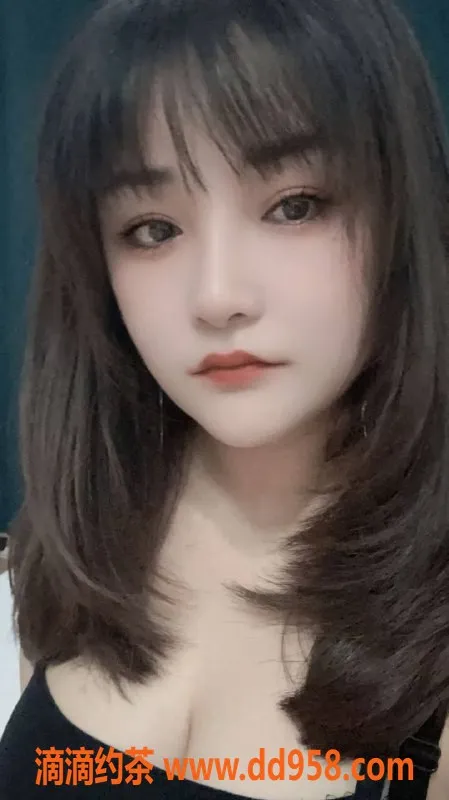 北京楼凤-回龙观淼淼，160cm、60kg，茶费6元