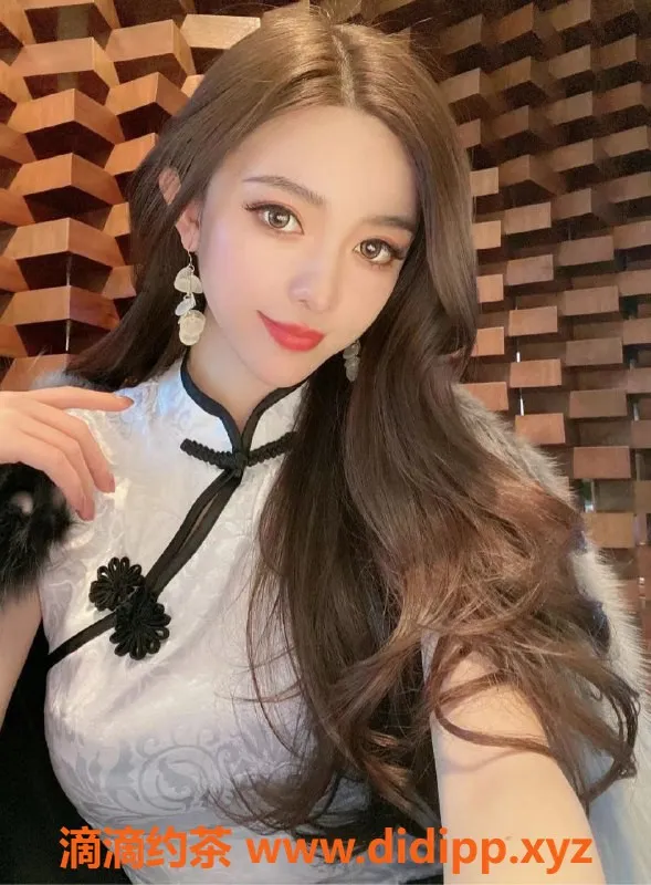 杭州楼凤-滨江区三上悠雅，23岁175cm，97斤，胸36C