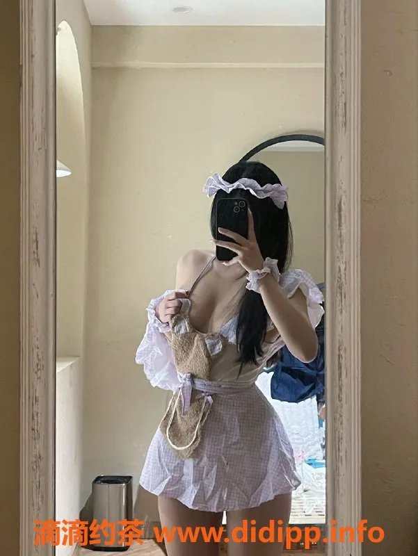 无锡楼凤-06超级萝莉酱，调情陪浴超吸引