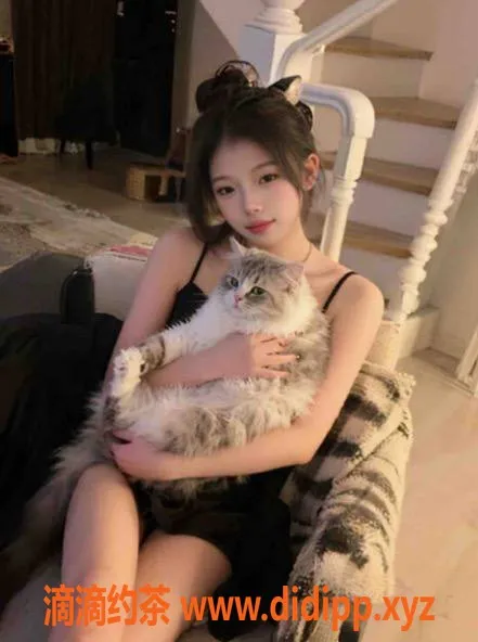 温州楼凤-温州纪梵希，168cm/51kg嫩妹，情绪价值高