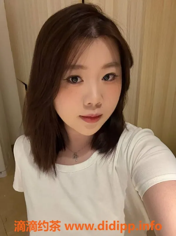 中山楼凤-小榄芸芸，18岁B+胸围，超值服务