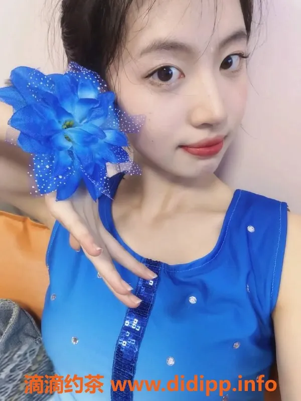 杭州上门服务-卷卷吖🐰——165cm甜美学生，专业服务