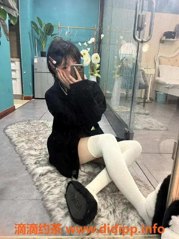 常州楼凤-新北汐汐，160cm嫩妹，价800起，服务多样