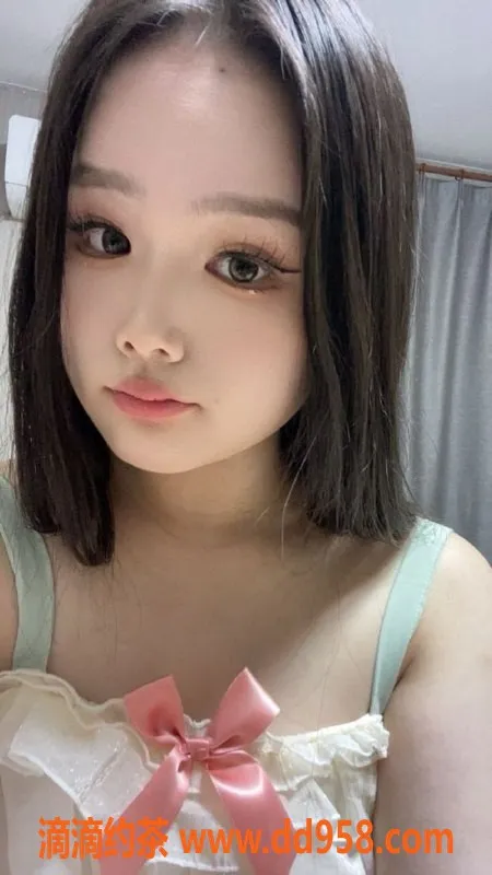 常州楼凤-新北嫩妹-165cm C胸推心服务，600元起