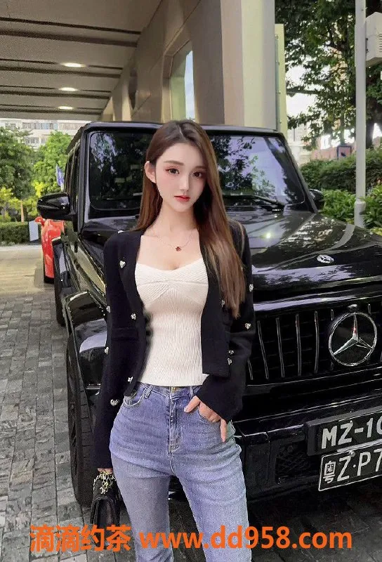 常州外围-金坛主播兼职嫩妹，166cm胸围D，600元起