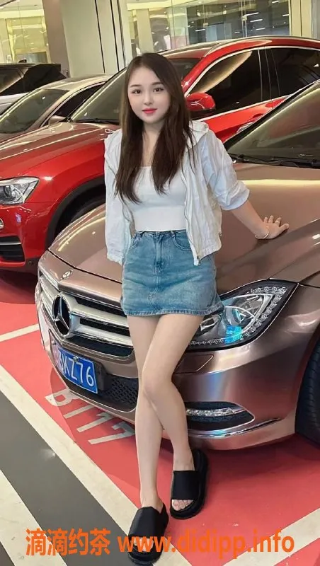 广州楼凤-黄埔少妇小琳子，600元体验不容错过！