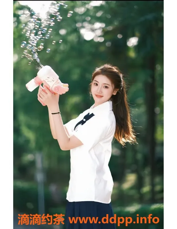 赣州楼凤资源信息,赣州兔兔 164cm 32D 美肤陪浴服务