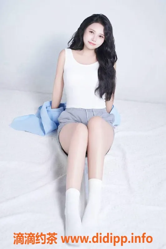 北京楼凤-朝阳暖兔，乖巧懂事，1600起步