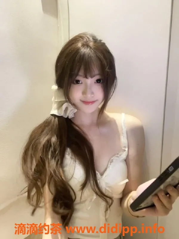 无锡楼凤-惠山万达广场超嫩少女，170大长腿诱惑来袭