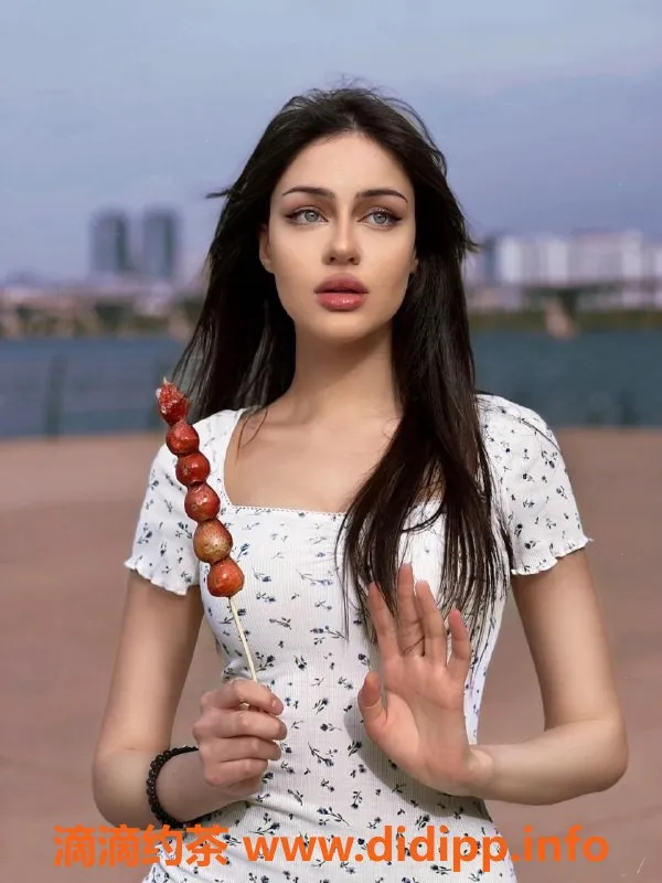 无锡楼凤-俄罗斯超模 172cm 天然D 陪浴调情