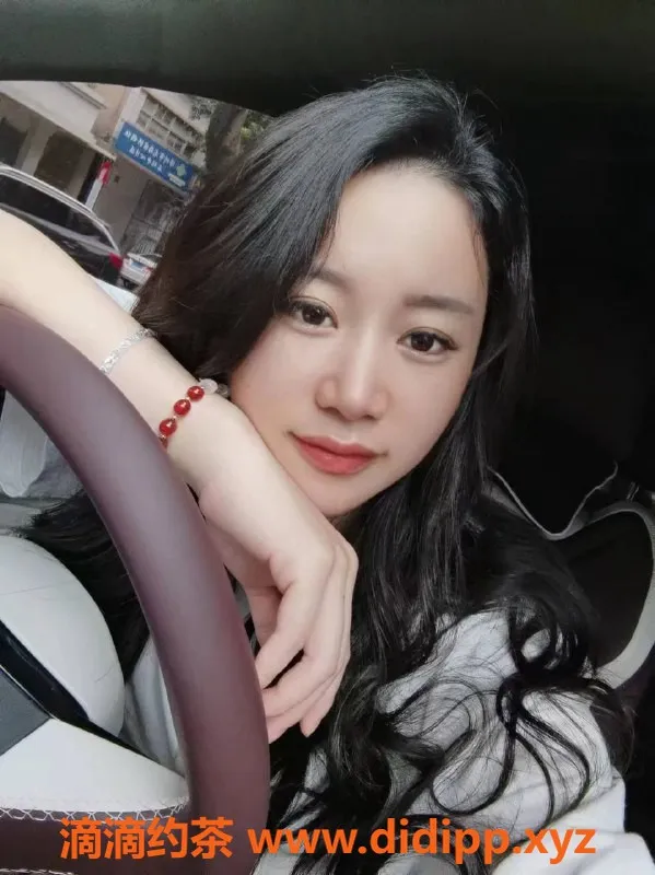 成都spa会所-金牛区晨晨，165cm，48kg，热情服务