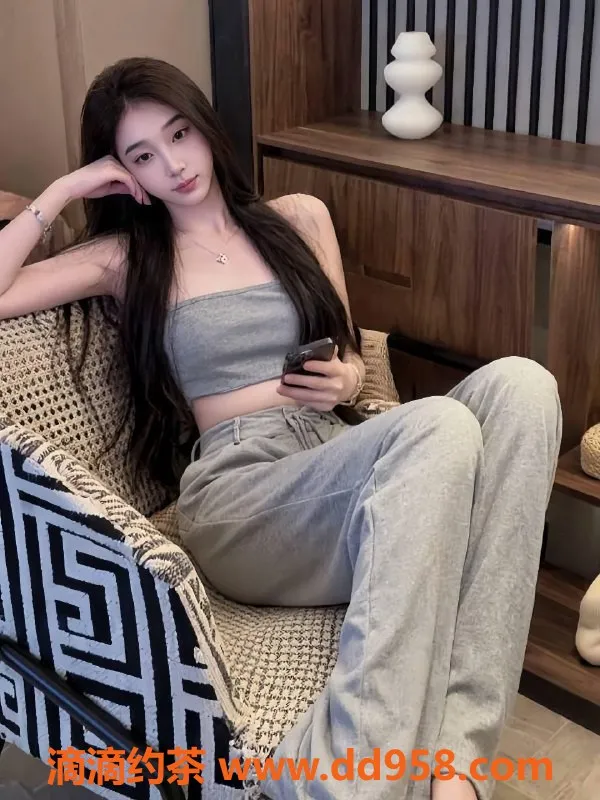 杭州楼凤资源信息,滨江区嫩妹露露，12元起激情服务