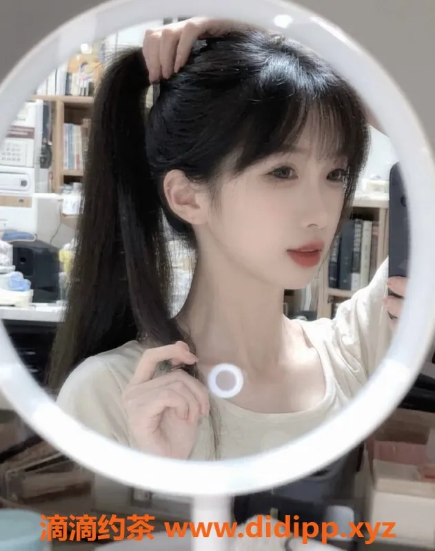 温州楼凤-温州丢丢，163cm，40kg，C罩杯嫩妹服务