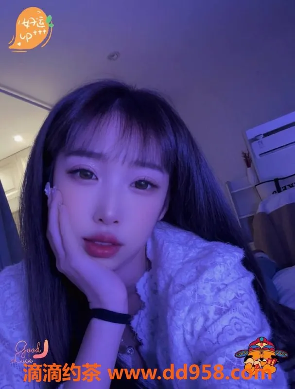 温州楼凤-温州丢丢，163cm，40kg，C罩杯嫩妹服务