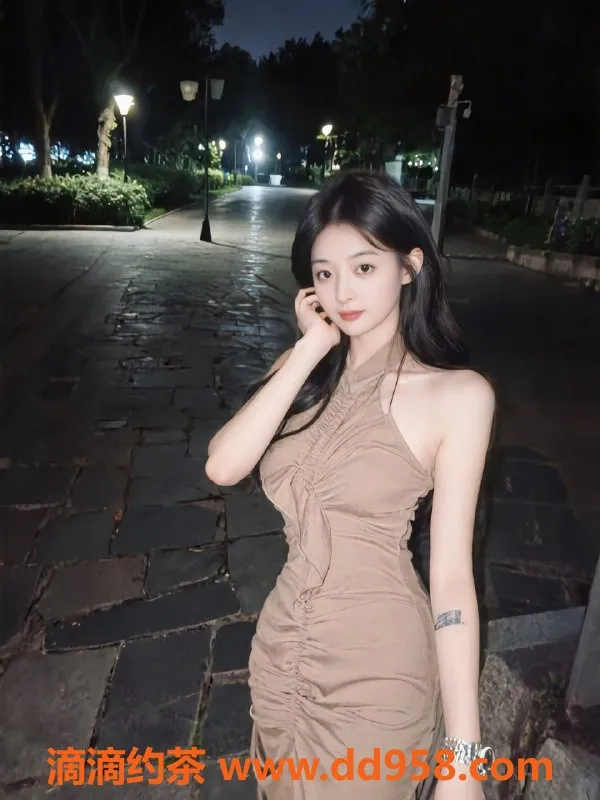 成都楼凤-青羊区小小：9.0服务、8.8身材，7P代聊热荐！